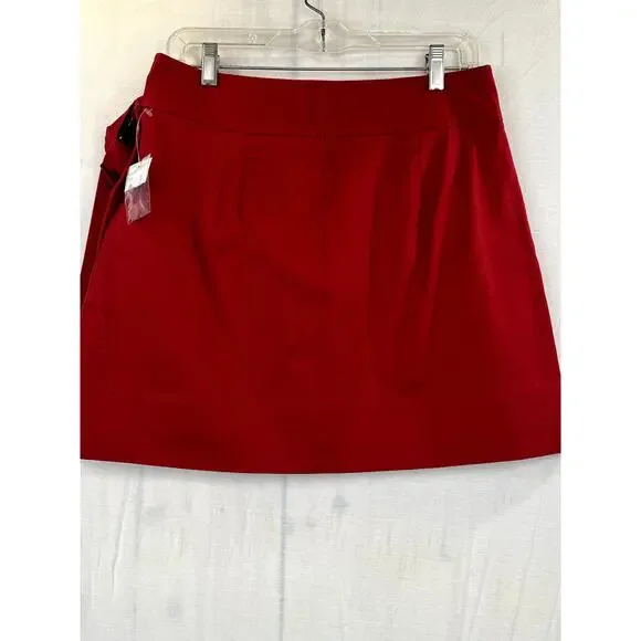 NWT Vineyard Vines Rally Skirt in red, size 6 - Picture 2 of 9
